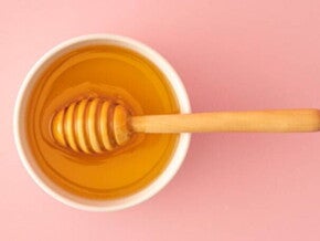 Miel de abejas para el bebé Miel de abejas para el bebé